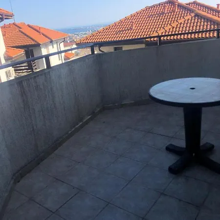Captivating, 1 Bedroom At Bay View Apartment *